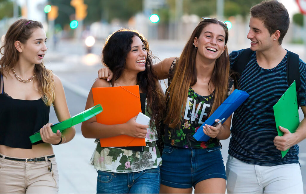 Colegio Santa Rosa de Lima - Comunidad